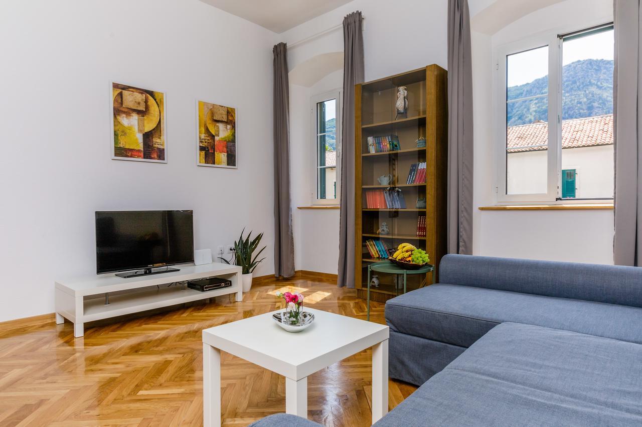 Old Town Clock Tower Apartment Kotor Luaran gambar